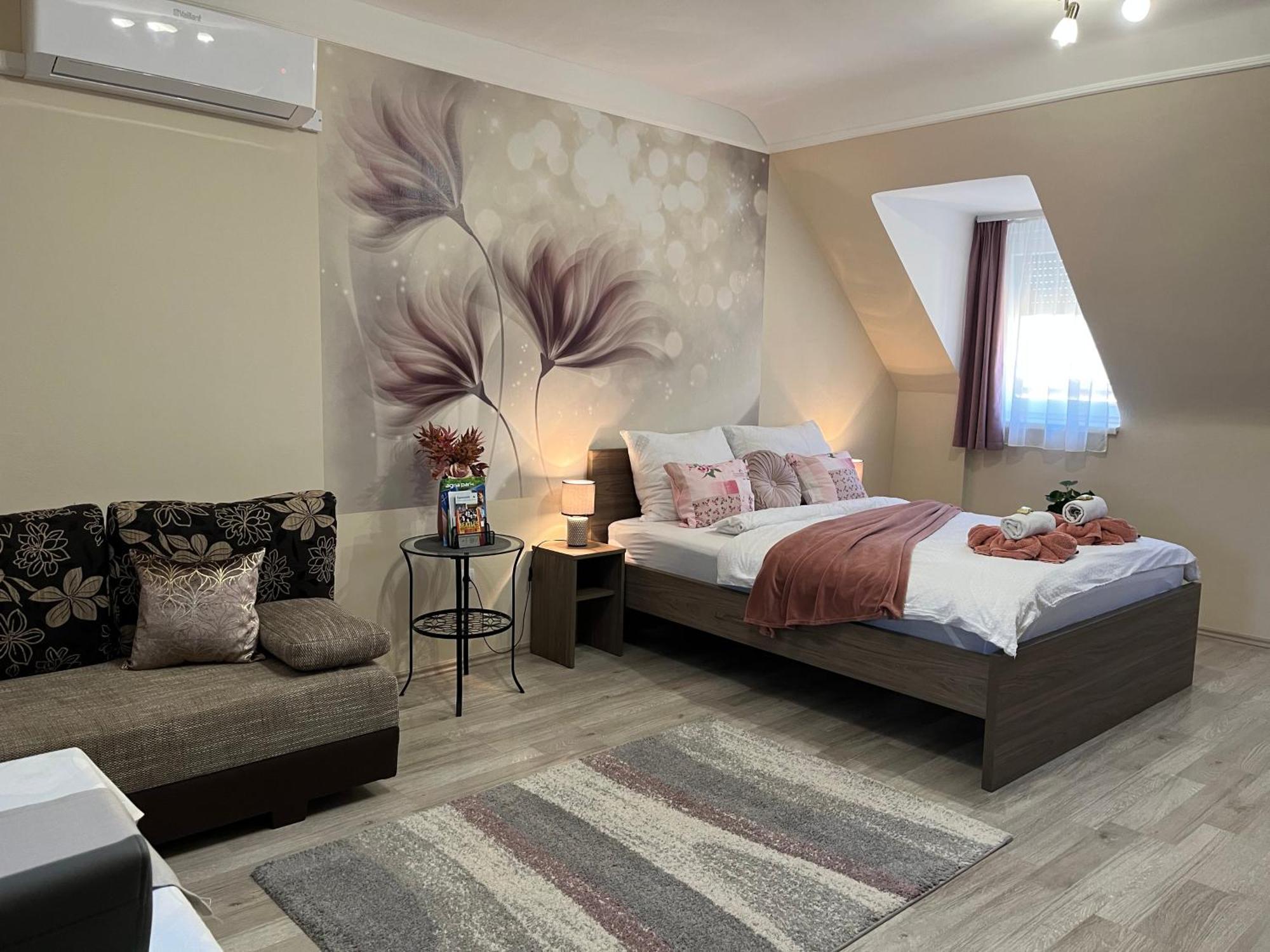 Oreo Apartman Eger Bagian luar foto