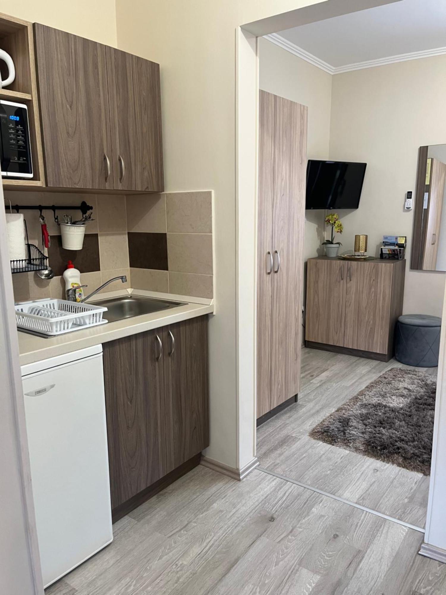 Oreo Apartman Eger Bagian luar foto